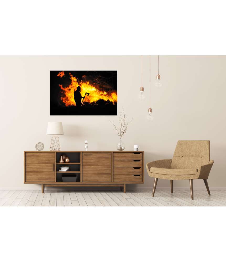 Islandburner XXL Premium Poster Darstellung eines tapferen Wikingers inmitten eines brennenden Gebäudes Clearance-Verkauf
