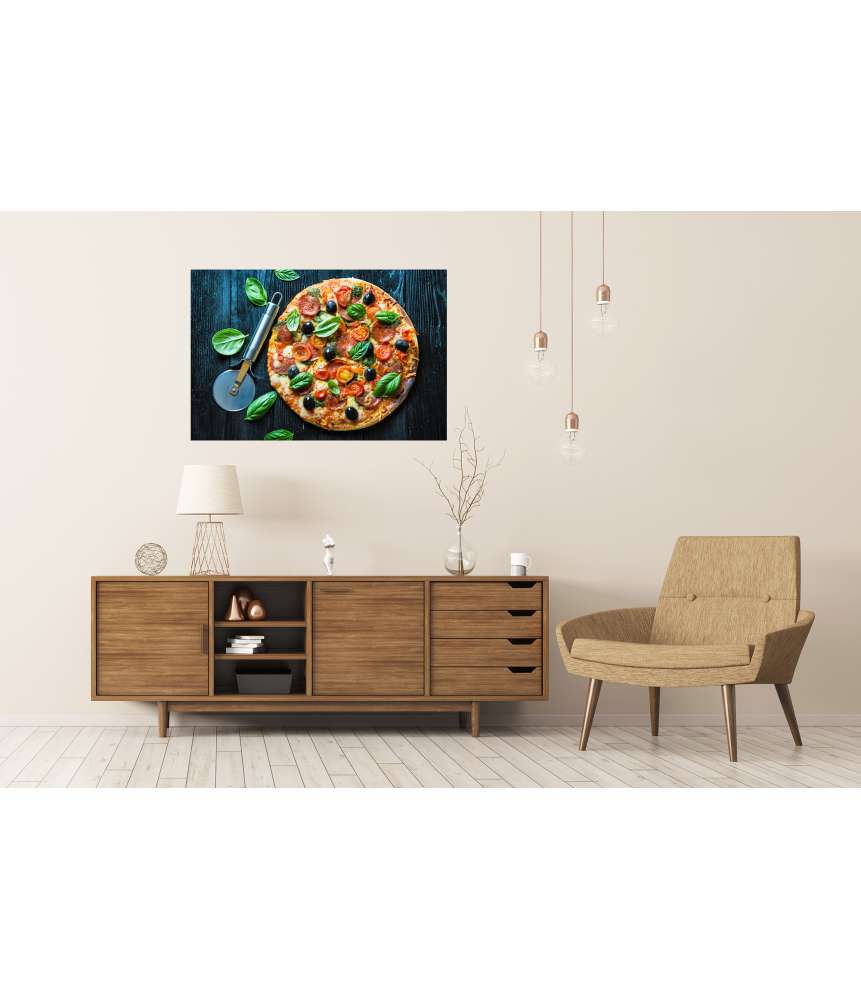 Islandburner XXL Premium Poster Lebhaftes Wandbild einer Salami-Pizza mit Oliven und Basilikum in Pizzeria Fabrikladen