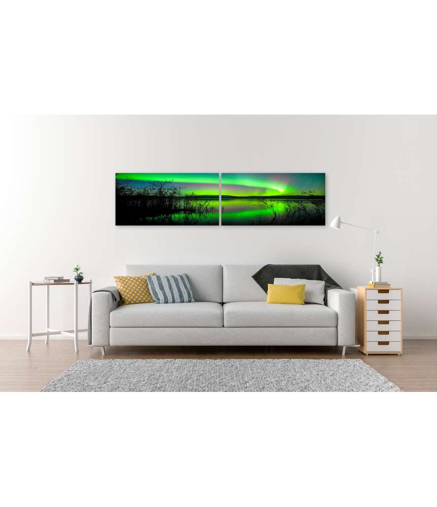 Islandburner Bild auf Leinwand Spiegelnder See unter Nordlichtern und Wetterleuchten in Norwegen Blitzverkäufe