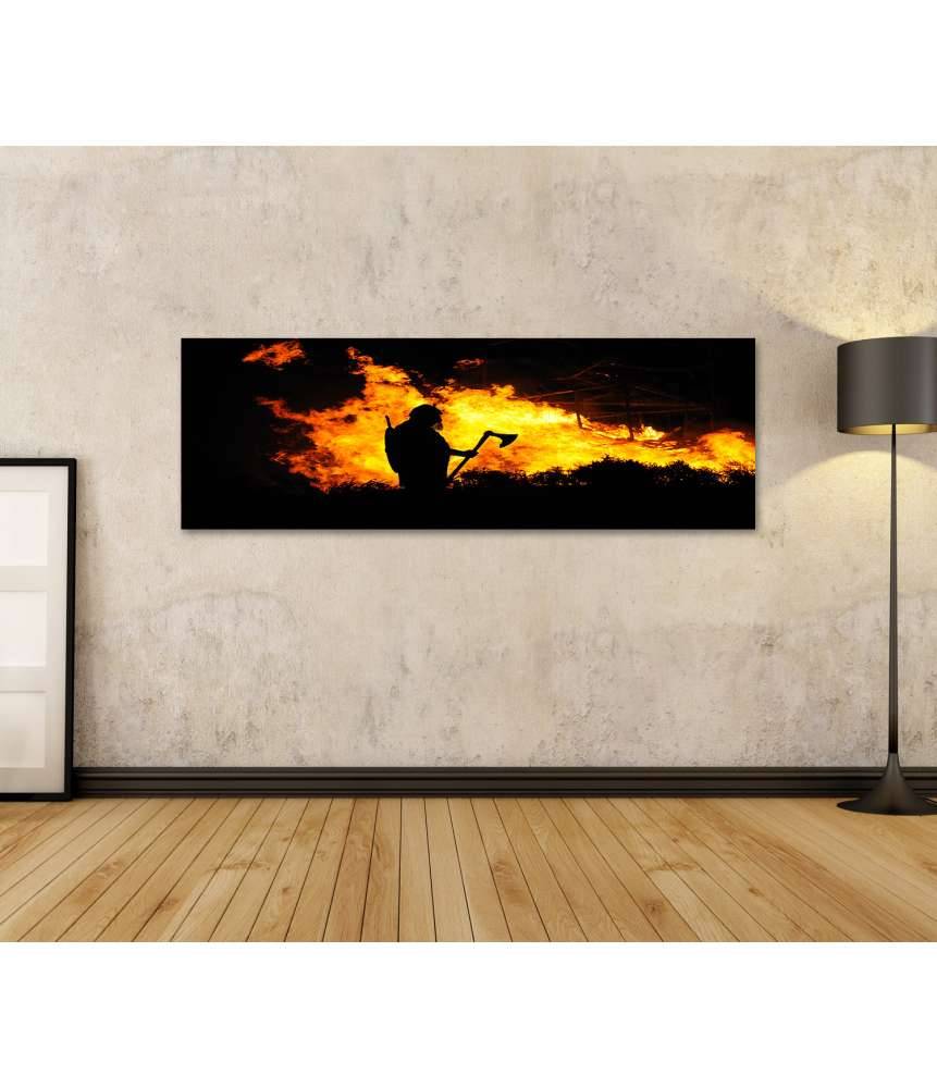 Islandburner Bild auf Leinwand Darstellung eines tapferen Wikingers inmitten eines brennenden Gebäudes Preisnachlass
