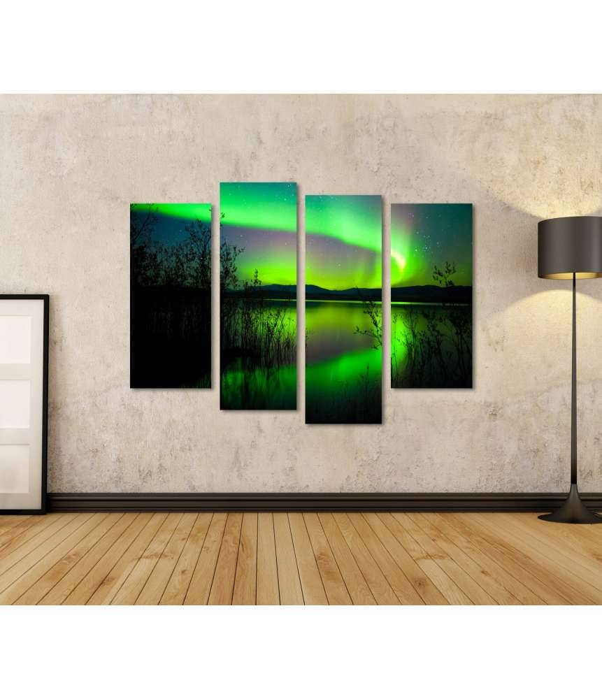 Islandburner Bild auf Leinwand Spiegelnder See unter Nordlichtern und Wetterleuchten in Norwegen Räumungsverkauf