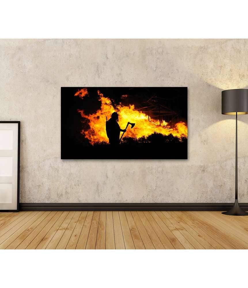 Islandburner Bild auf Leinwand Darstellung eines tapferen Wikingers inmitten eines brennenden Gebäudes Letzte 2 Tage