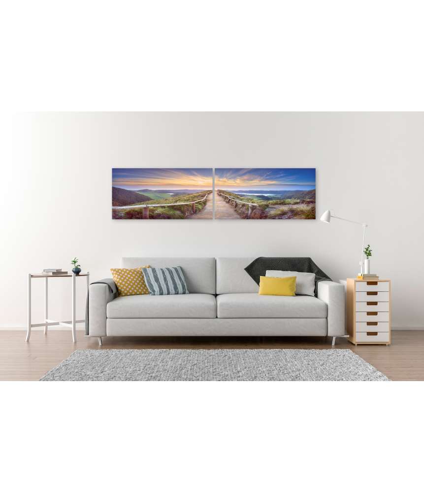 Islandburner Bild auf Leinwand Atemberaubende Ansicht eines Wanderweges in der Berglandschaft von Ponta Delgada, Azoren Auslauf