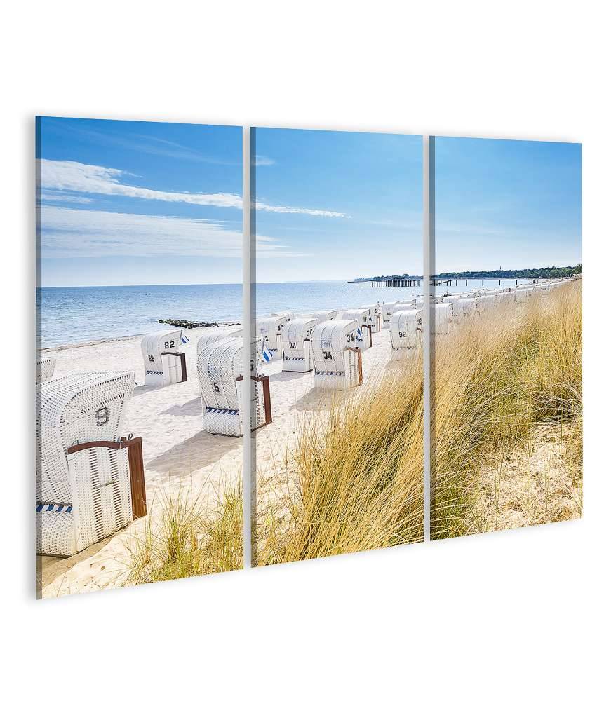 Islandburner Bild auf Leinwand Panoramablick von einer Düne auf Strandkörbe am Nordsee-Ostsee Strand 50% Rabatt für begrenzte Zeit
