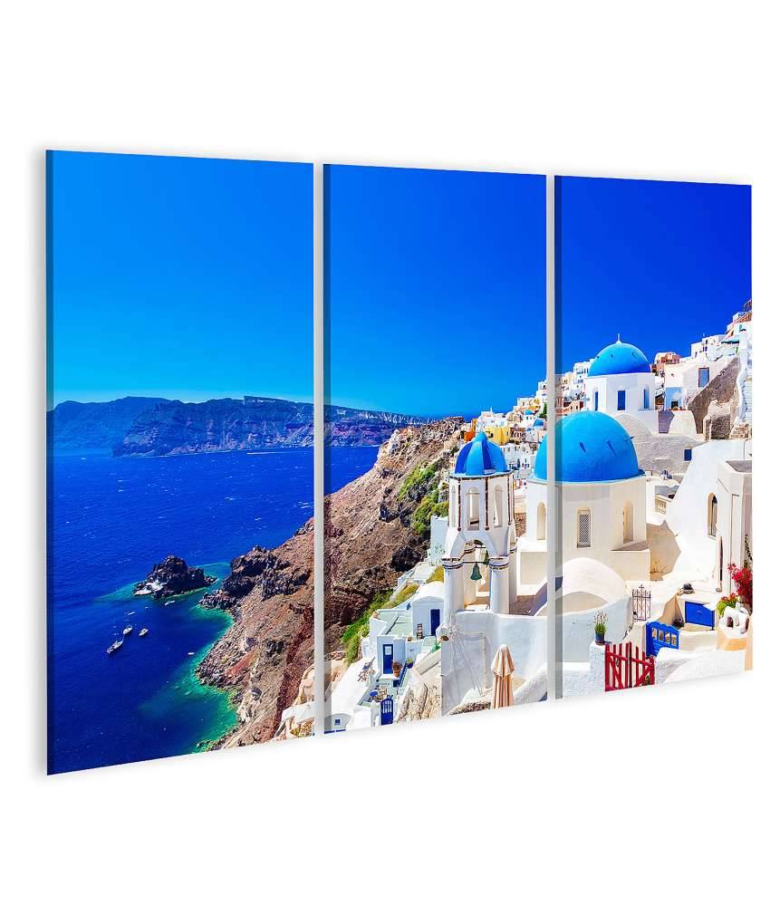 Islandburner Bild auf Leinwand Blaue Kuppeln von Oia, einer Stadt auf der griechischen Insel Santorini im Angebot