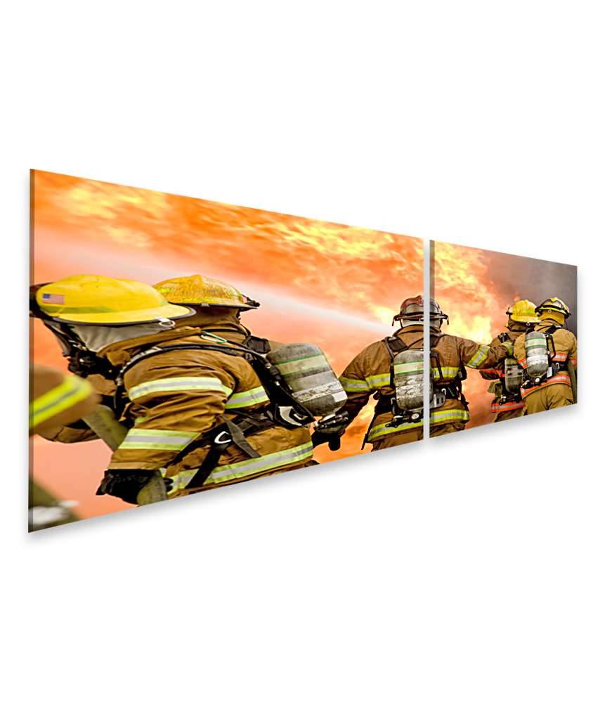 Islandburner Bild auf Leinwand Dynamisches Wandbild von Feuerwehrleuten in Aktion Jubiläumsangebot