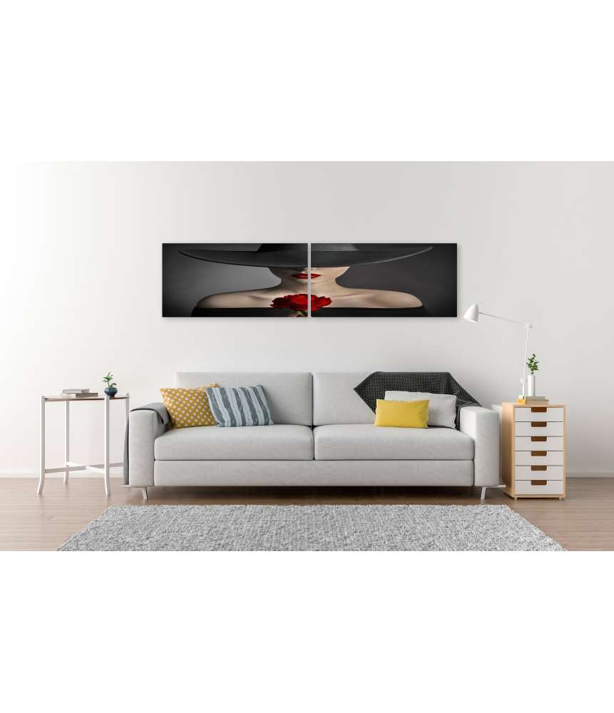 Islandburner Bild auf Leinwand Frau mit roten Rosenlippen und schwarzem Modenhut strahlt Schönheit aus Top Angebot