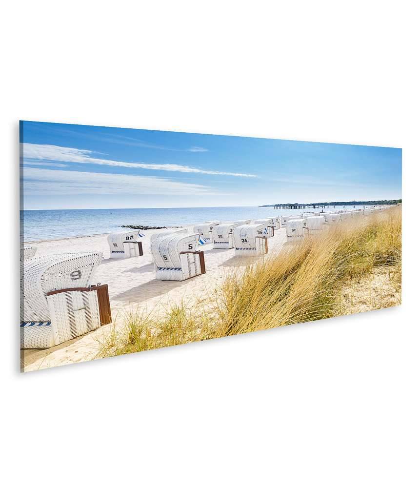 Islandburner Bild auf Leinwand Panoramablick von einer Düne auf Strandkörbe am Nordsee-Ostsee Strand Im Verkauf