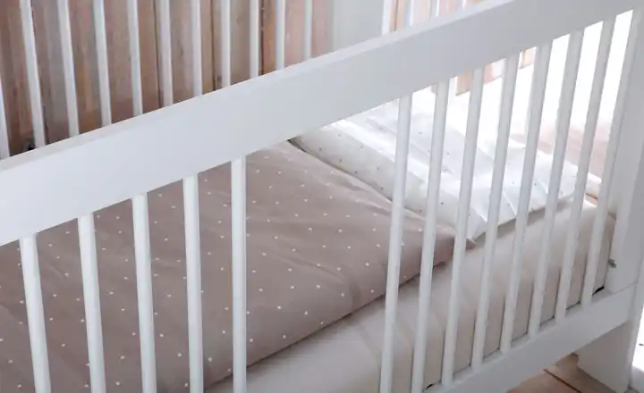 Babybett Joy Jubiläumsangebot