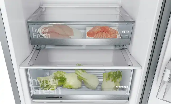 SIEMENSKühl-Gefrier-Kombination KG39EAICA Fabrikverkauf