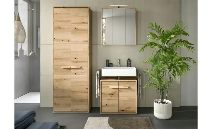 Hochschrank Lagerräumung