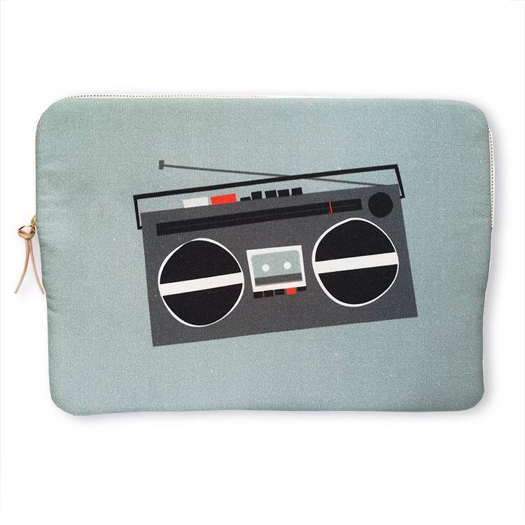 Pleased To Meet Boom Box, 13" Laptop Sleeve Valentinstagsangebot