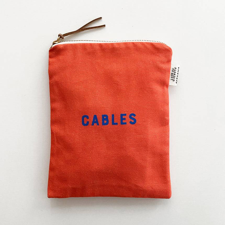 Pleased To Meet COLOURS Cables Pouch JETZT KAUFEN