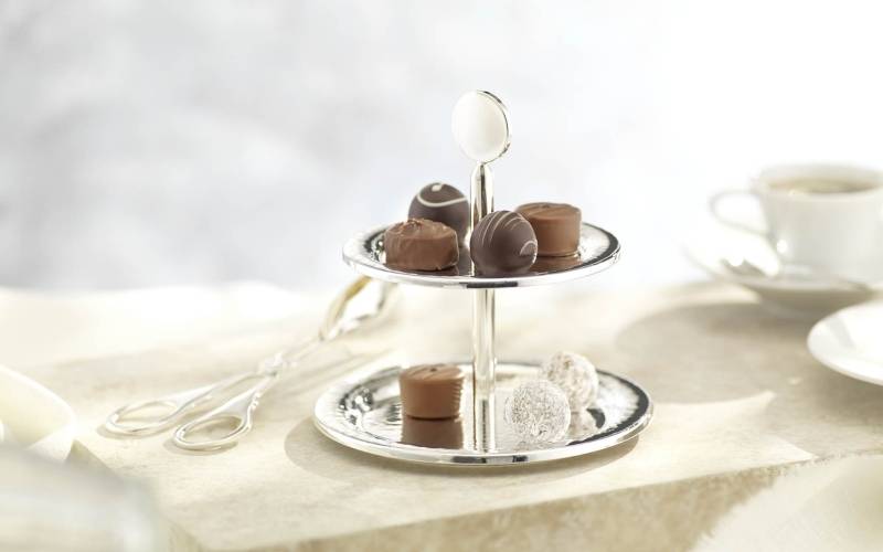 Robbe & Berking Martelé Etagere (90g versilbert)