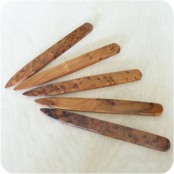 Simandra Brieföffner Briefschneider Schreibtischset Büro Zubehör Briefklinge Thuja Holz Utensilien Online Outlet