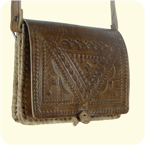 Simandra Leder-Handtasche Casablanca 15x18cm - Umhängetasche mit dekorativer Lederprägung - marokkanisch Fabrik Onlineshop