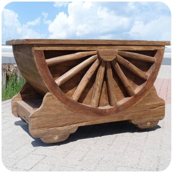 Simandra Massive Bauernhaus Teakholz Truhe Flores 2 Landhaus Stil mit altem Wagenrad Discount Store für neue Produkte